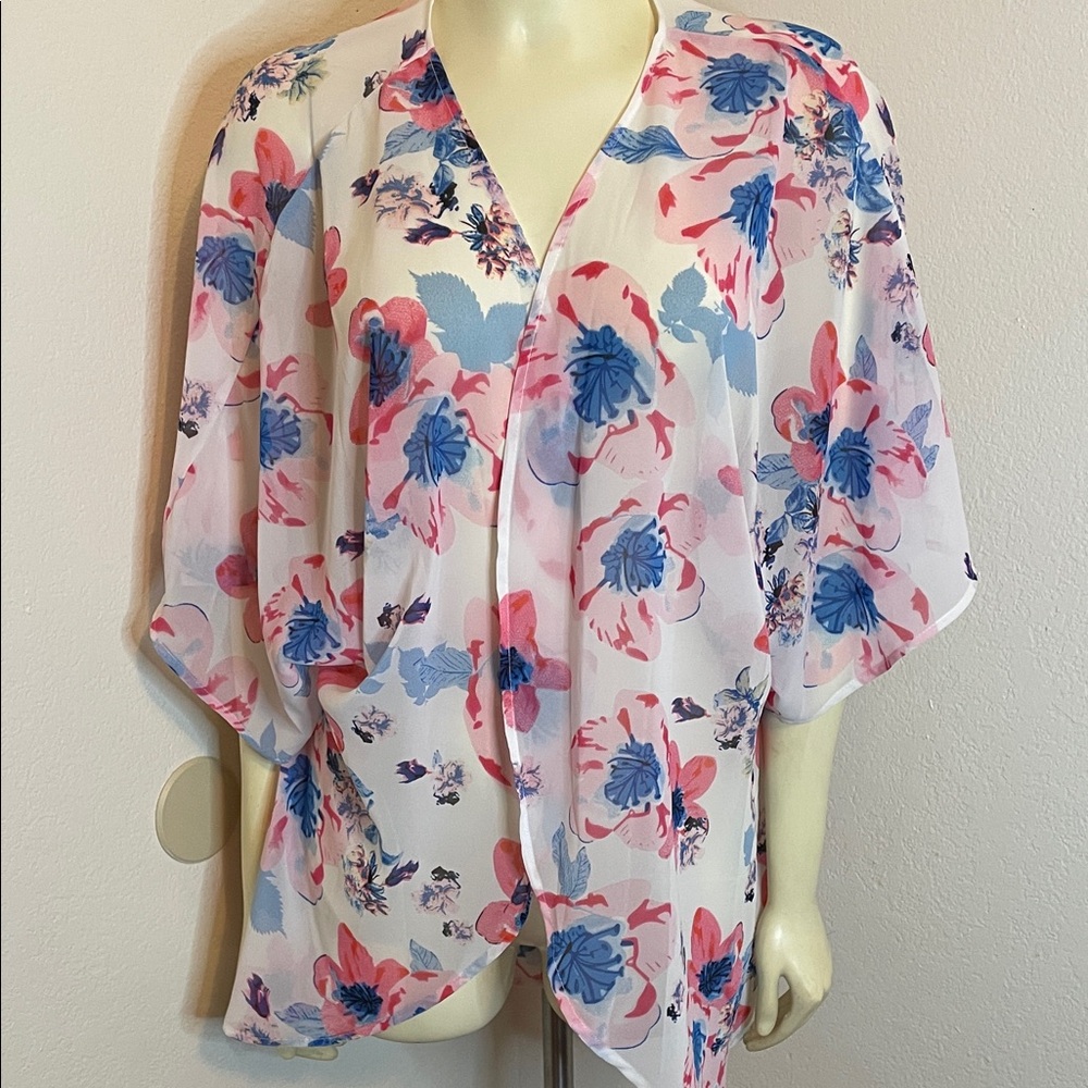 Floral Kimono Sleeve Top